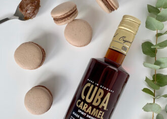 Hjemmelavede macarons med CUBA Caramel ganache
